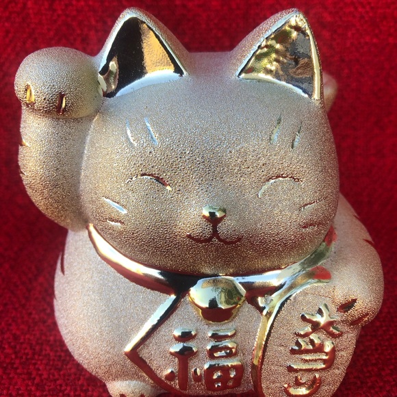 Re-Beckoning Cat Piggy Bank Financial Luck Money Gold